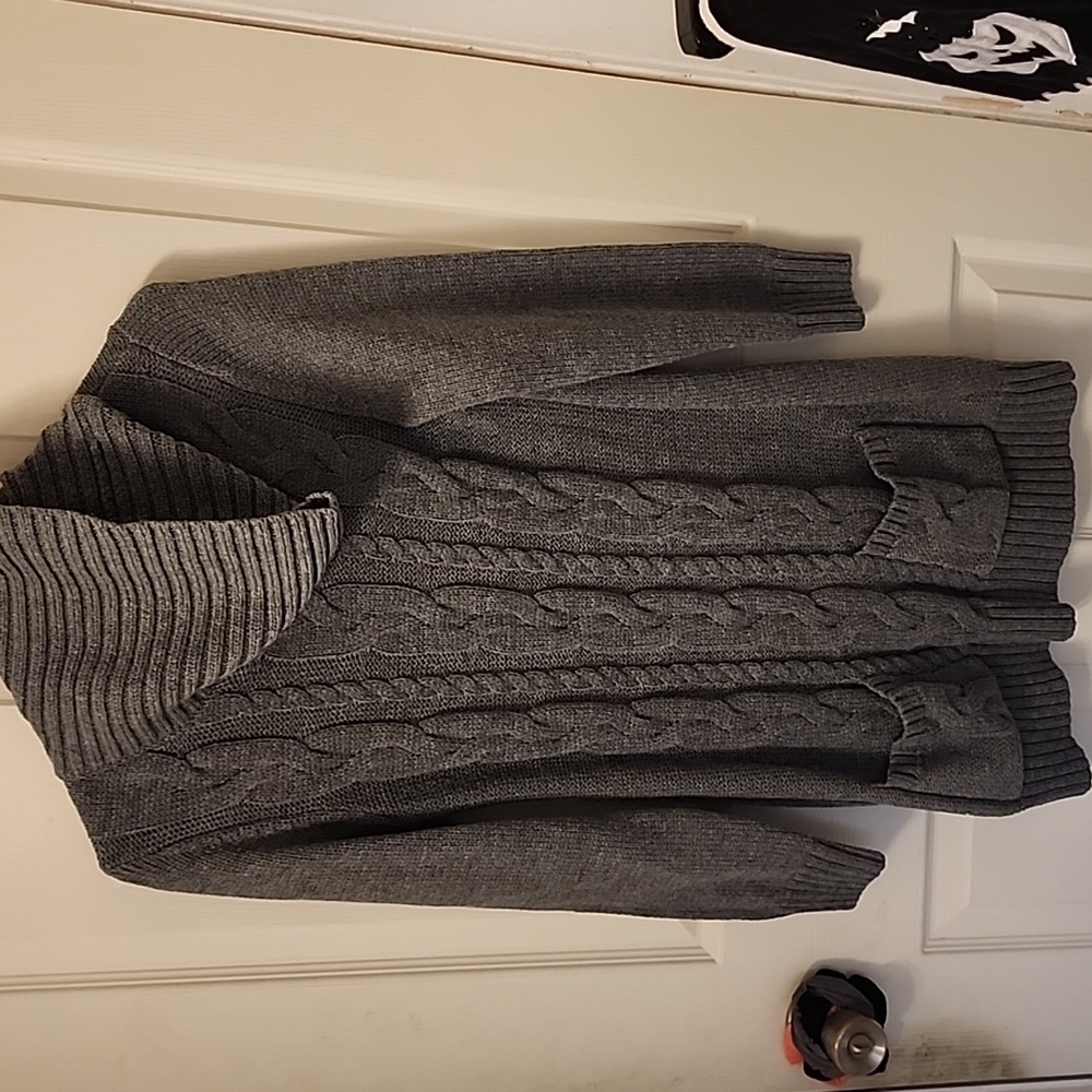 Grey cableknit sweater/sweater dress